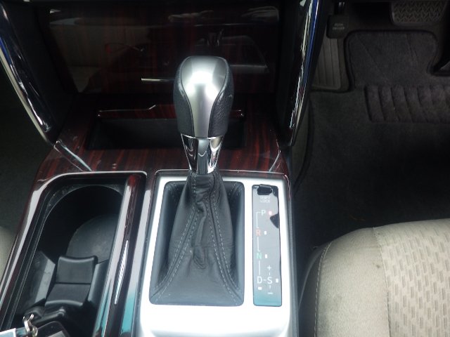 2012 Toyota Mark X